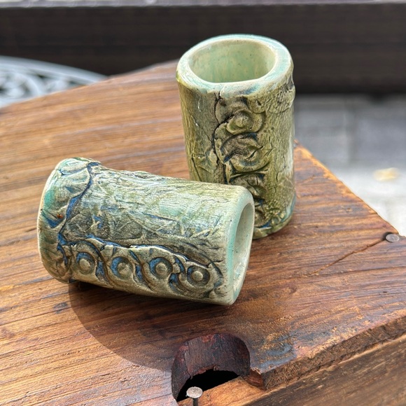 Tiny Green Ceramic Vase Set - Picture 3 of 6